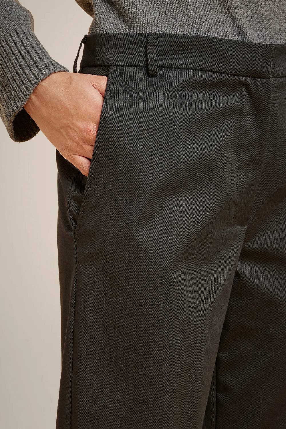 Liviana Conti PANTALONE AFFUSOLATO W4LL4WO77Y69-0.38 Spedizione Gratuita