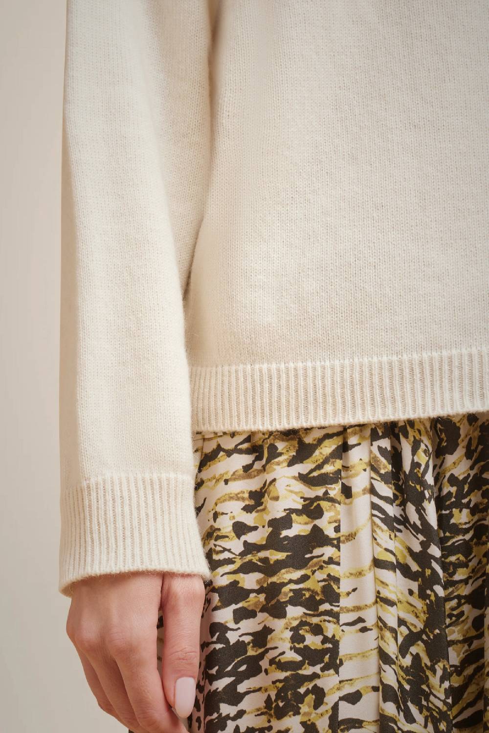 Liviana Conti MAGLIA COLLO ALTO W4FF4WC08A08-1.XS Nuova