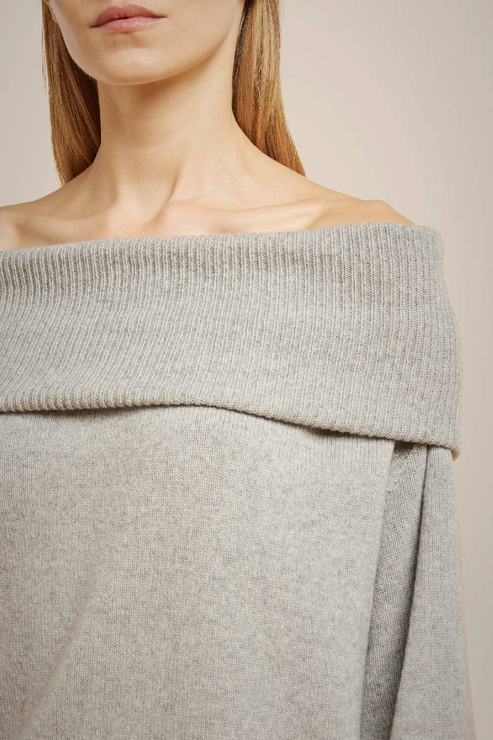 Liviana Conti MAGLIA SPALLA SCOPERTE IN CASHMERE RICICLATO W4LL4WC12X47-0.XS Italia