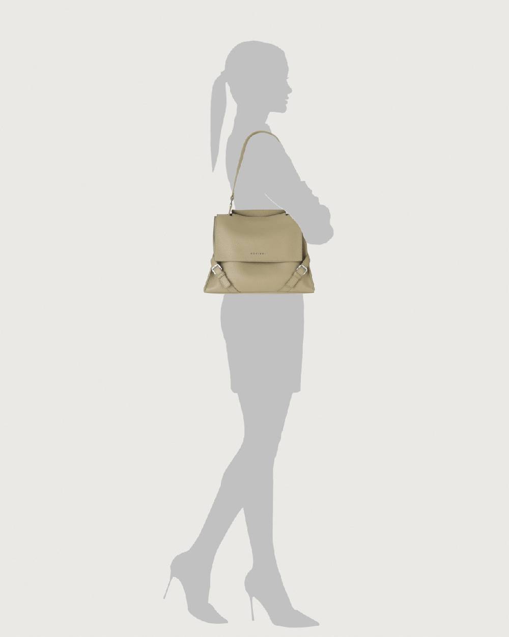 Orciani Borsa Sveva Sense Media a spalla in pelle con tracolla Fino Al -60%