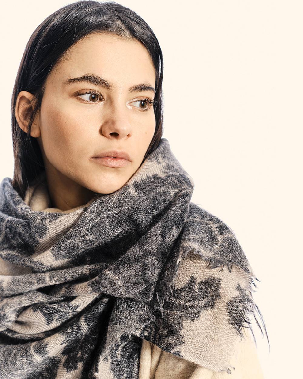 Ordi.to Accessori ALISEI NERA - Sciarpa Unisex in Cachemire e lana Spedizione Gratuita