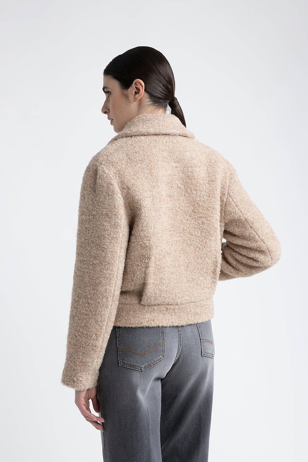 Peserico Blazer crop in panno bouclé di lana e alpaca Shopping Online