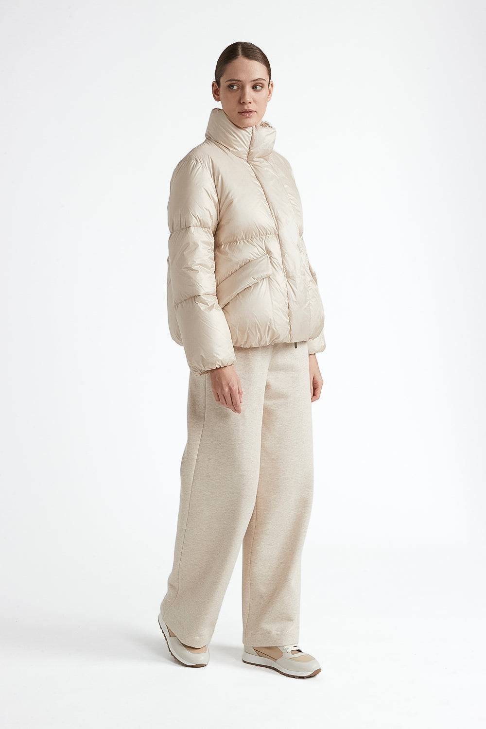 Peserico Piumino d'oca corto in nylon ultraleggero Offerta