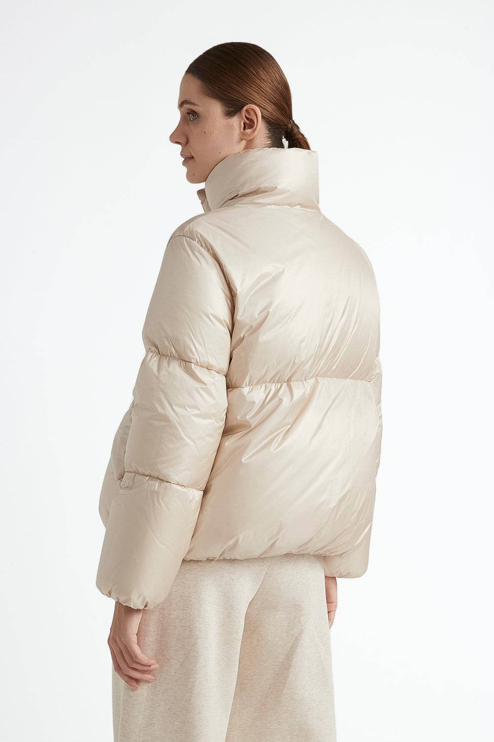 Peserico Piumino d'oca corto in nylon ultraleggero Offerta