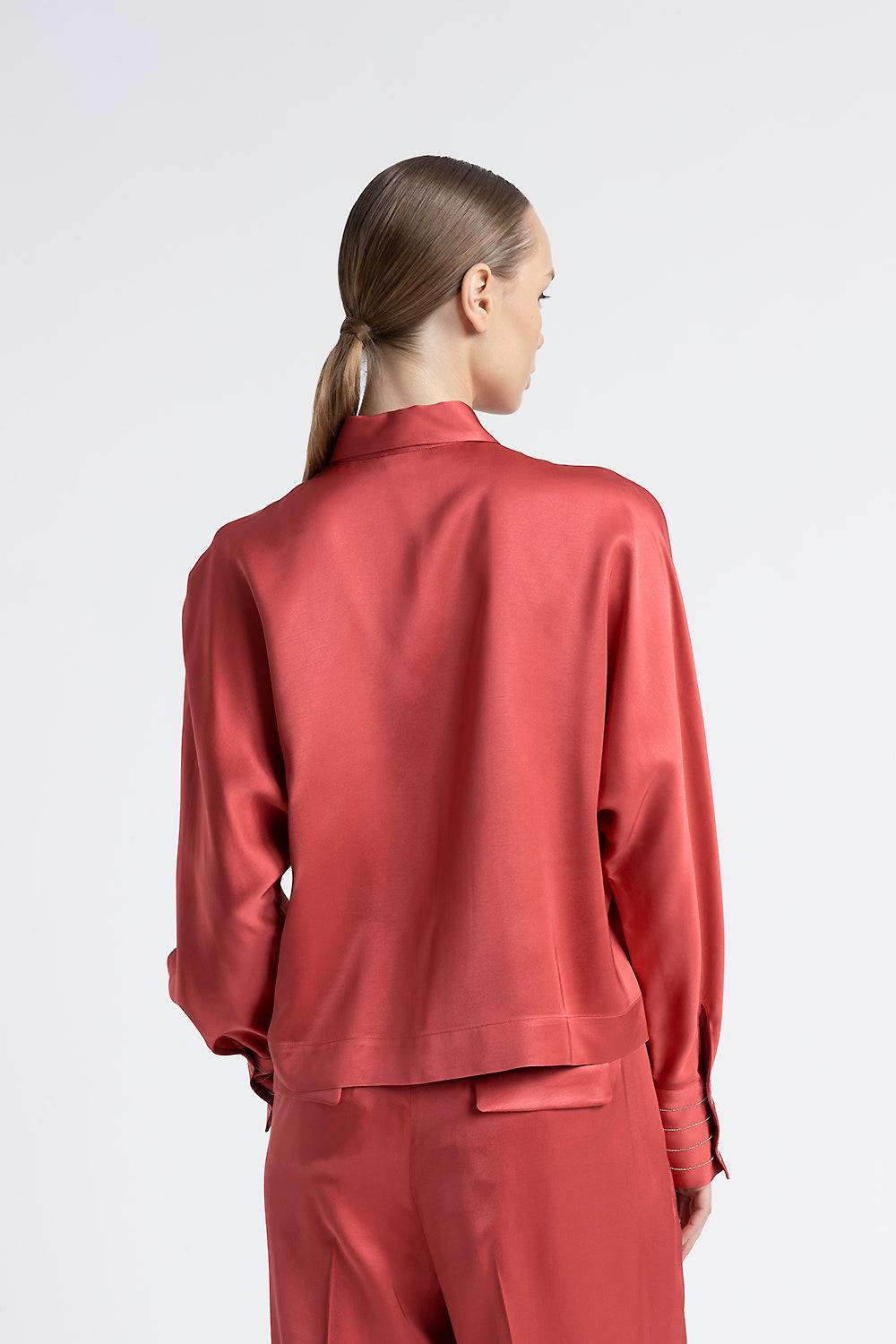 Peserico Camicia in raso di viscosa over e crop Offerta