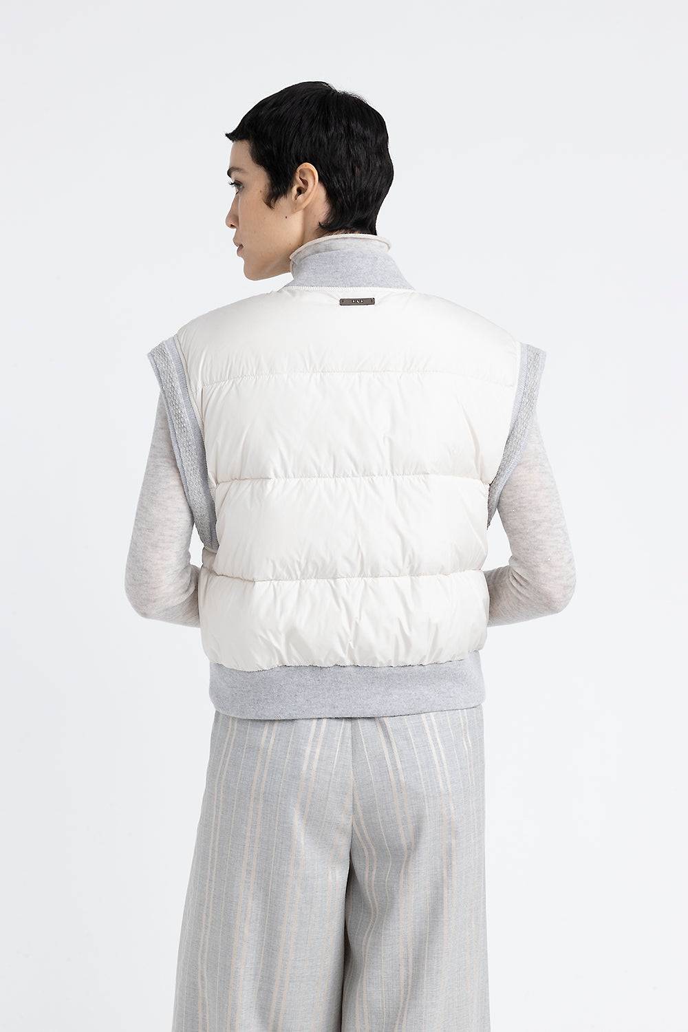 Peserico Piumino corto senza maniche con collo bomber Moda