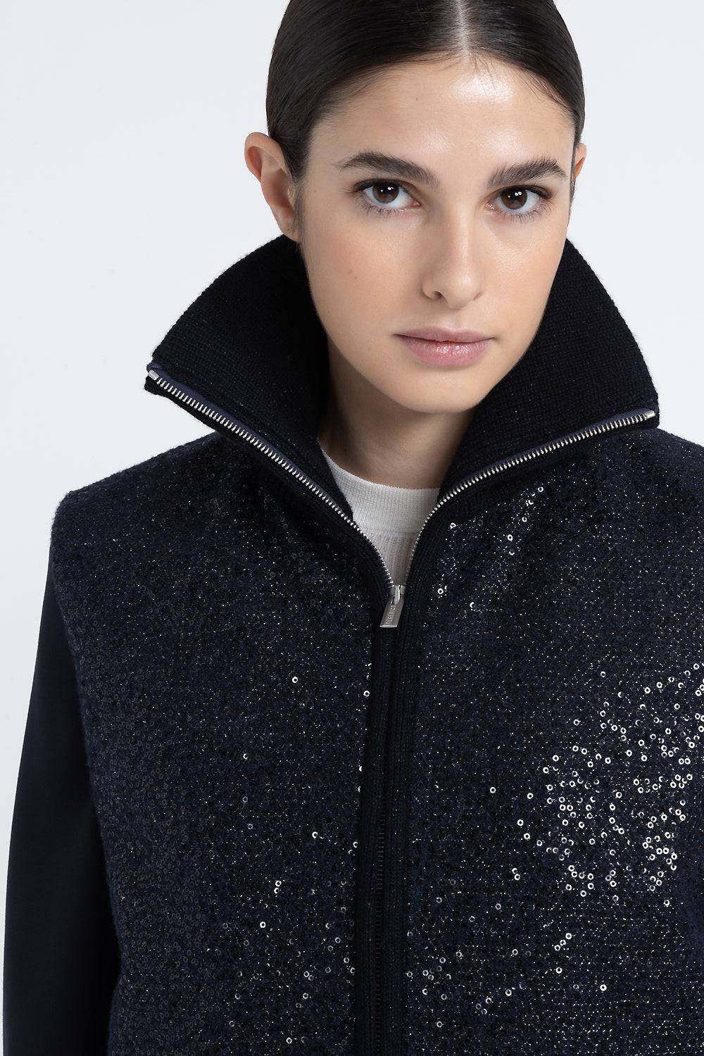 Peserico Gilet imbottito in panno lurex con paillettes 2025