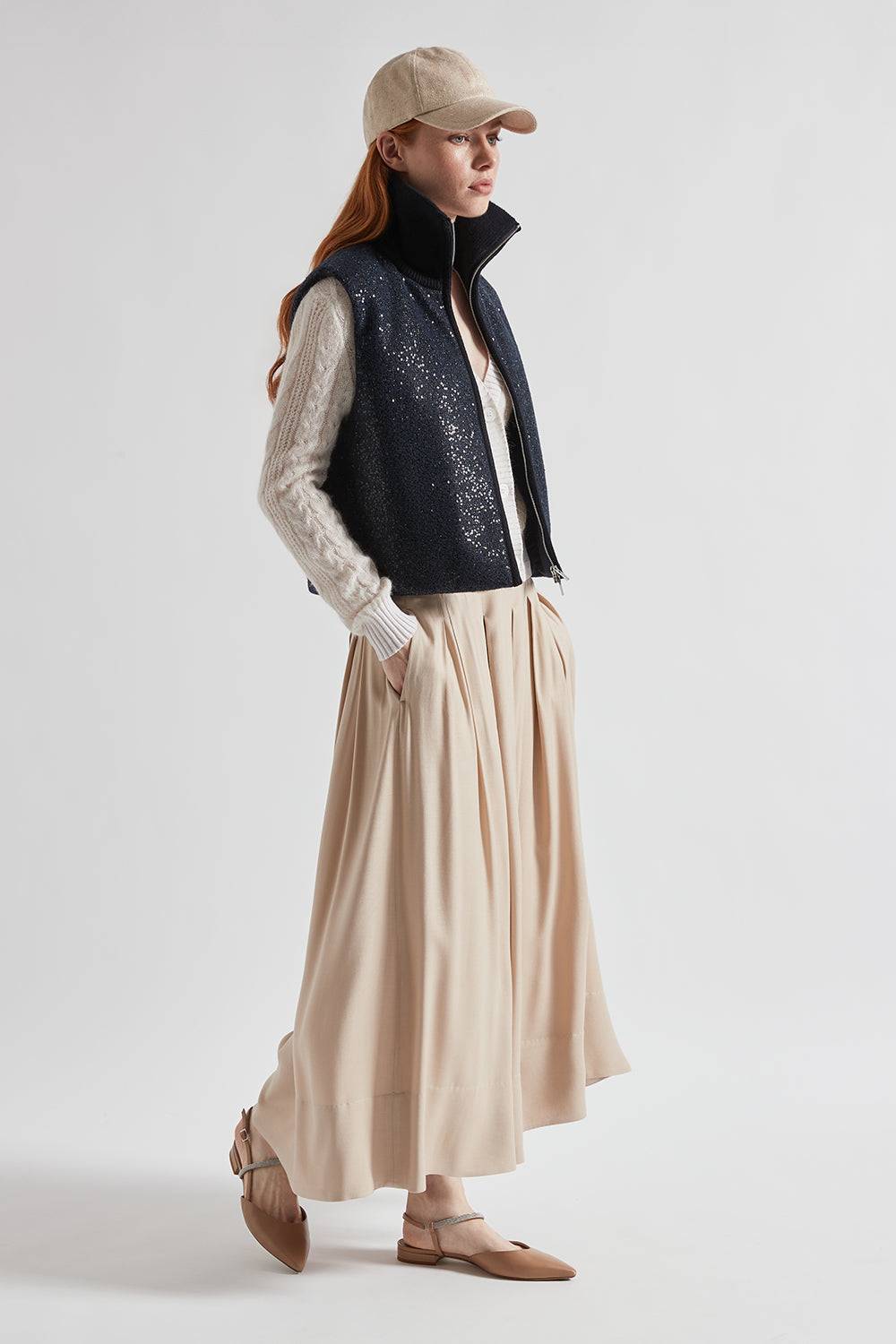 Peserico Gilet imbottito in panno lurex con paillettes 2025
