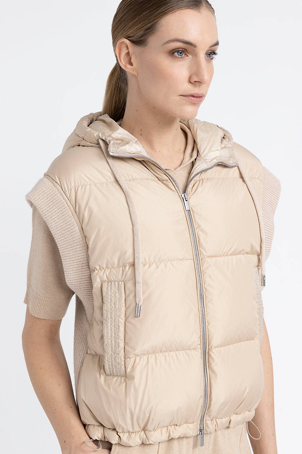 Peserico Gilet in piuma con cappuccio in lana e microfibra Italia