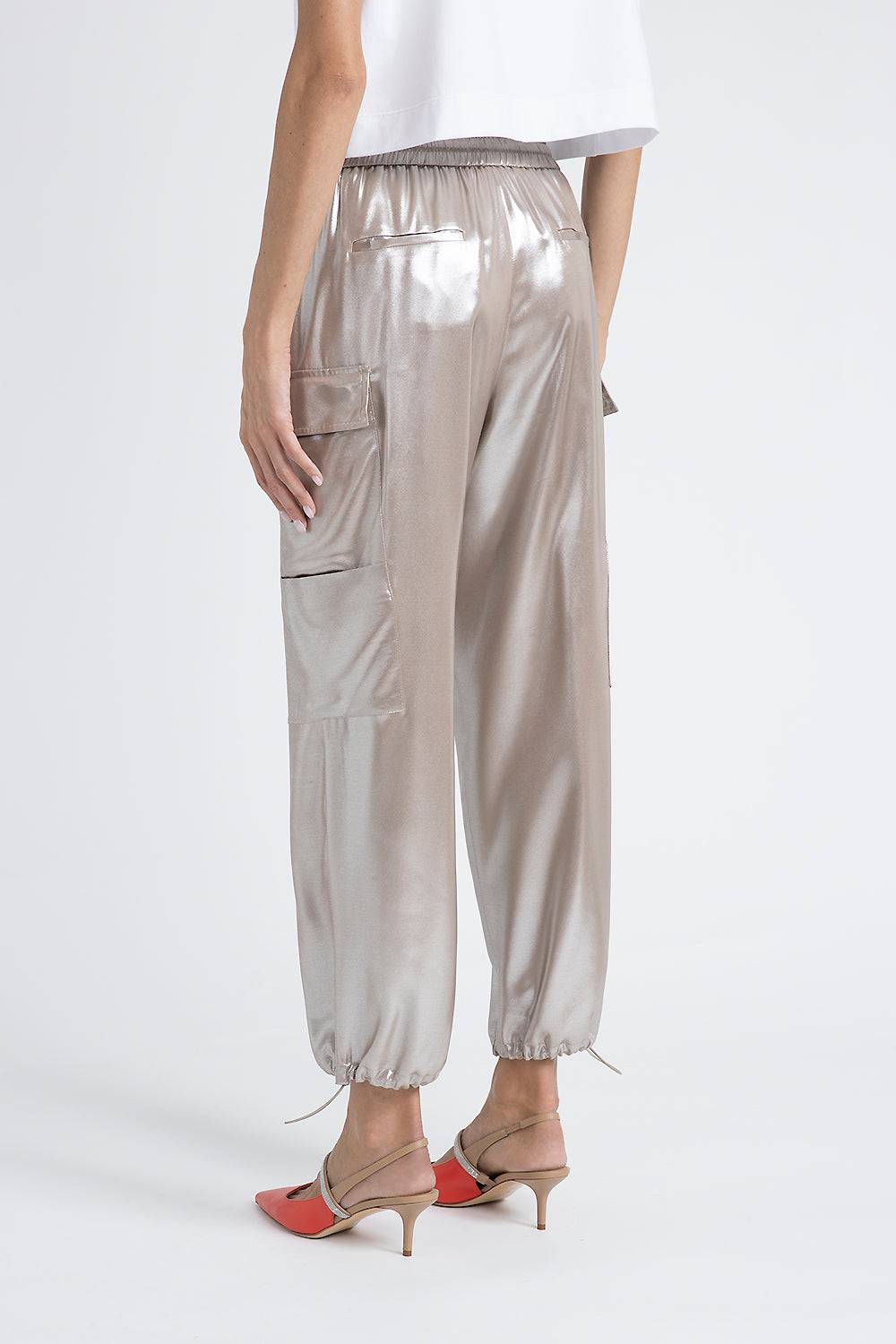 Peserico Pantalone baggy in fluido twill di viscosa laminato argento Offerta