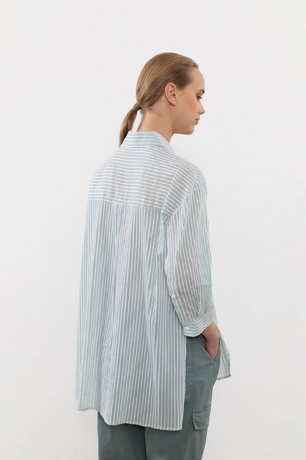Peserico Camicia in leggera tela rigata di cotone Italy