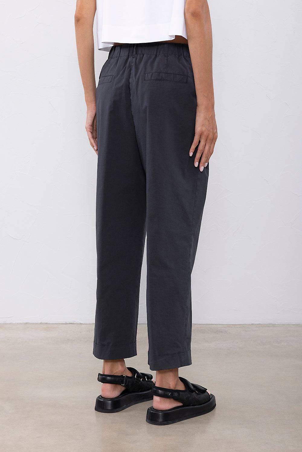 Peserico Pantalone in tela leggera di cotone e lyocell In Linea