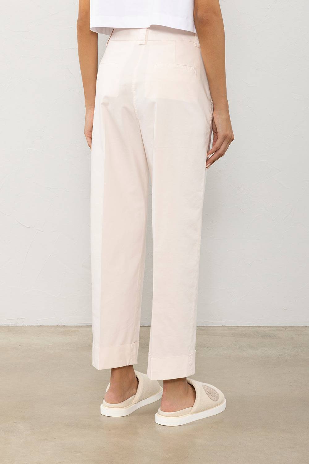 Peserico Pantalone dritto alla caviglia con risvolto Spedizione Gratuita