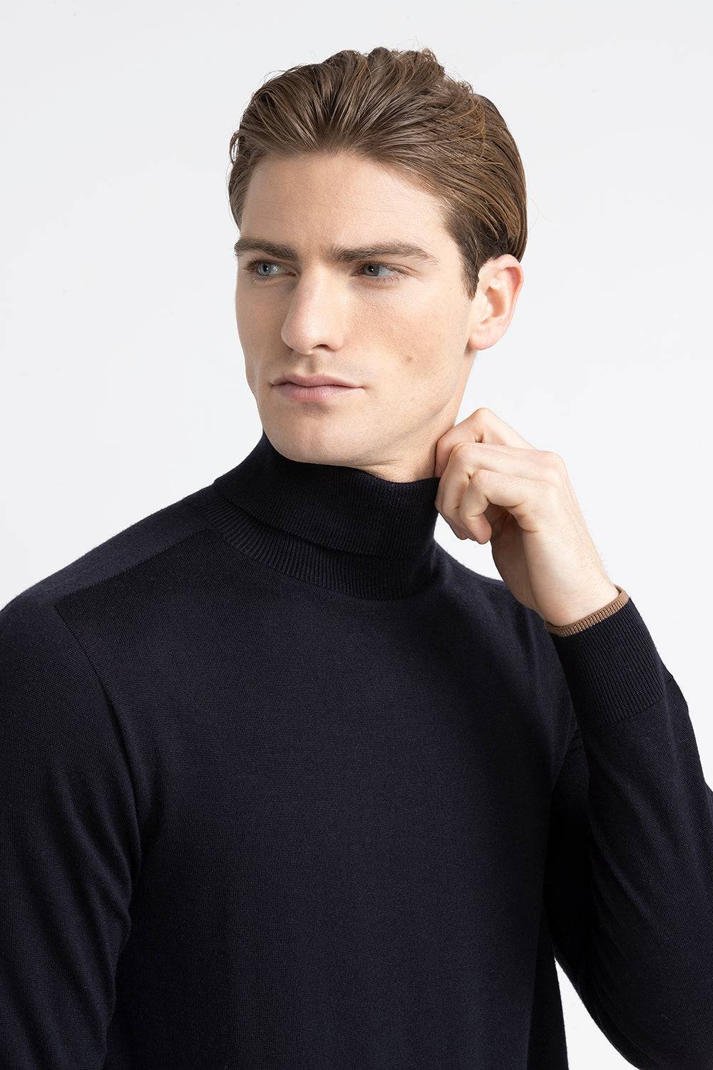 Peserico Maglia collo alto in pura lana vergine Shopping Online