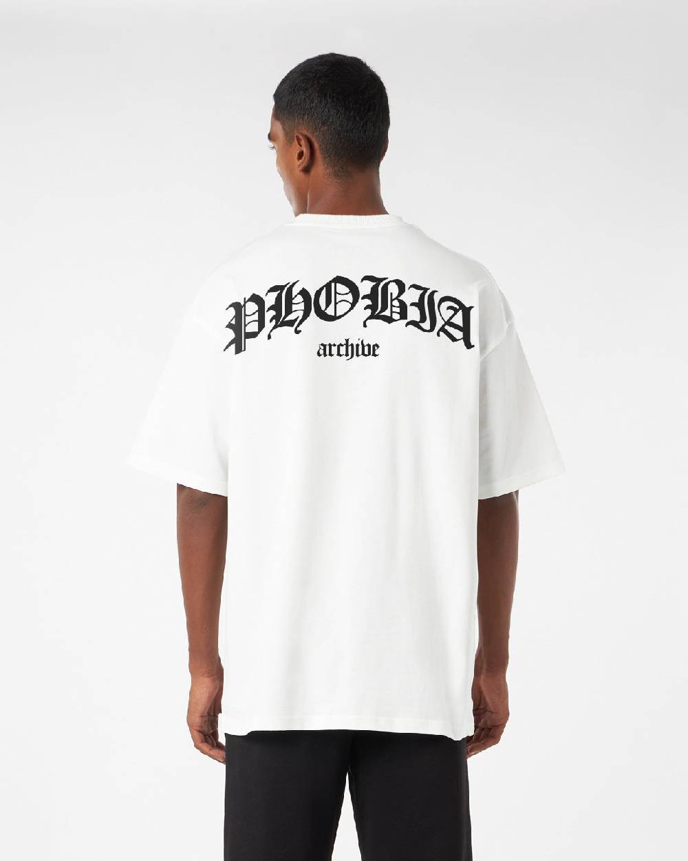 Phobia Archive WHITE T-SHIRT WITH GOTHIC LOGO Vendita Economica