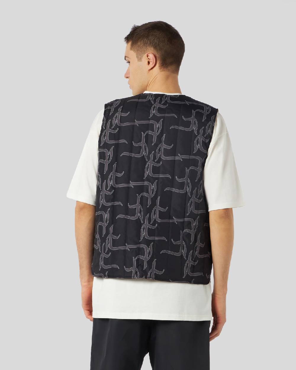 Phobia Archive GILET DOUBLE FACE CON LOGO GOTIC P ALL OVER ED ETICHETTA METALLICA Offerte