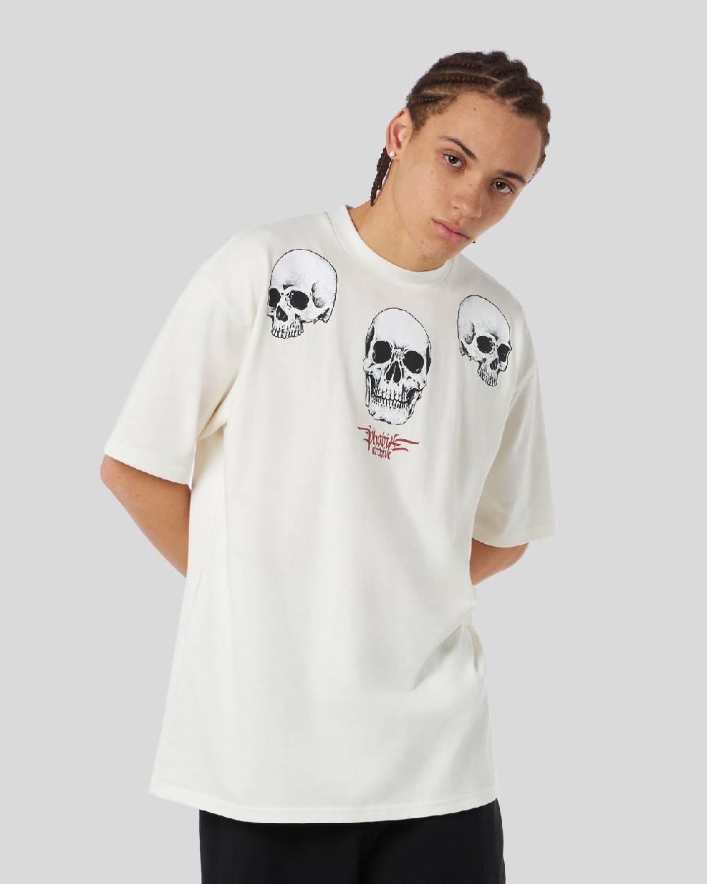 Phobia Archive T-SHIRT BIANCA CON GRAFICA TRIPLE SKULL ROSSA Negozio
