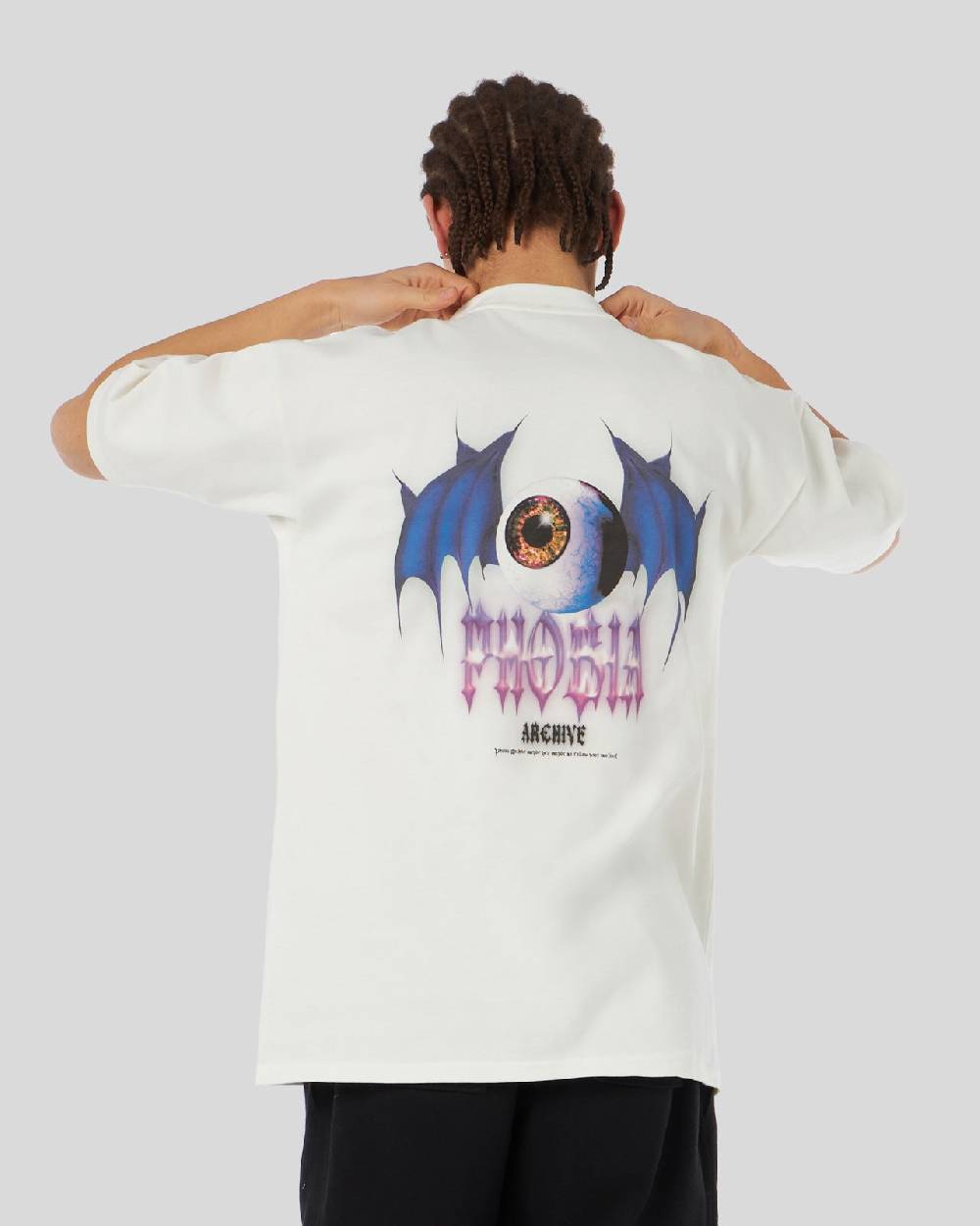 Phobia Archive T-SHIRT BIANCA CON GRAFICA BAT EYE BLU Vendita