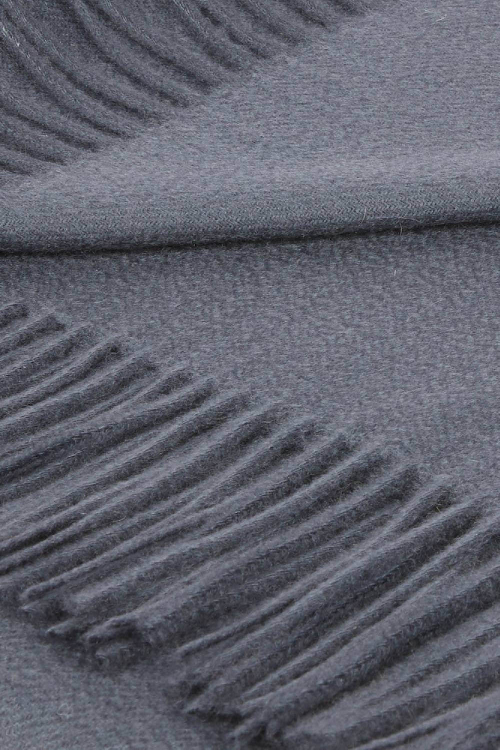 Piacenza 1733 Plaid Grigio 150x180 con Frange Arrotolate Sottocosto