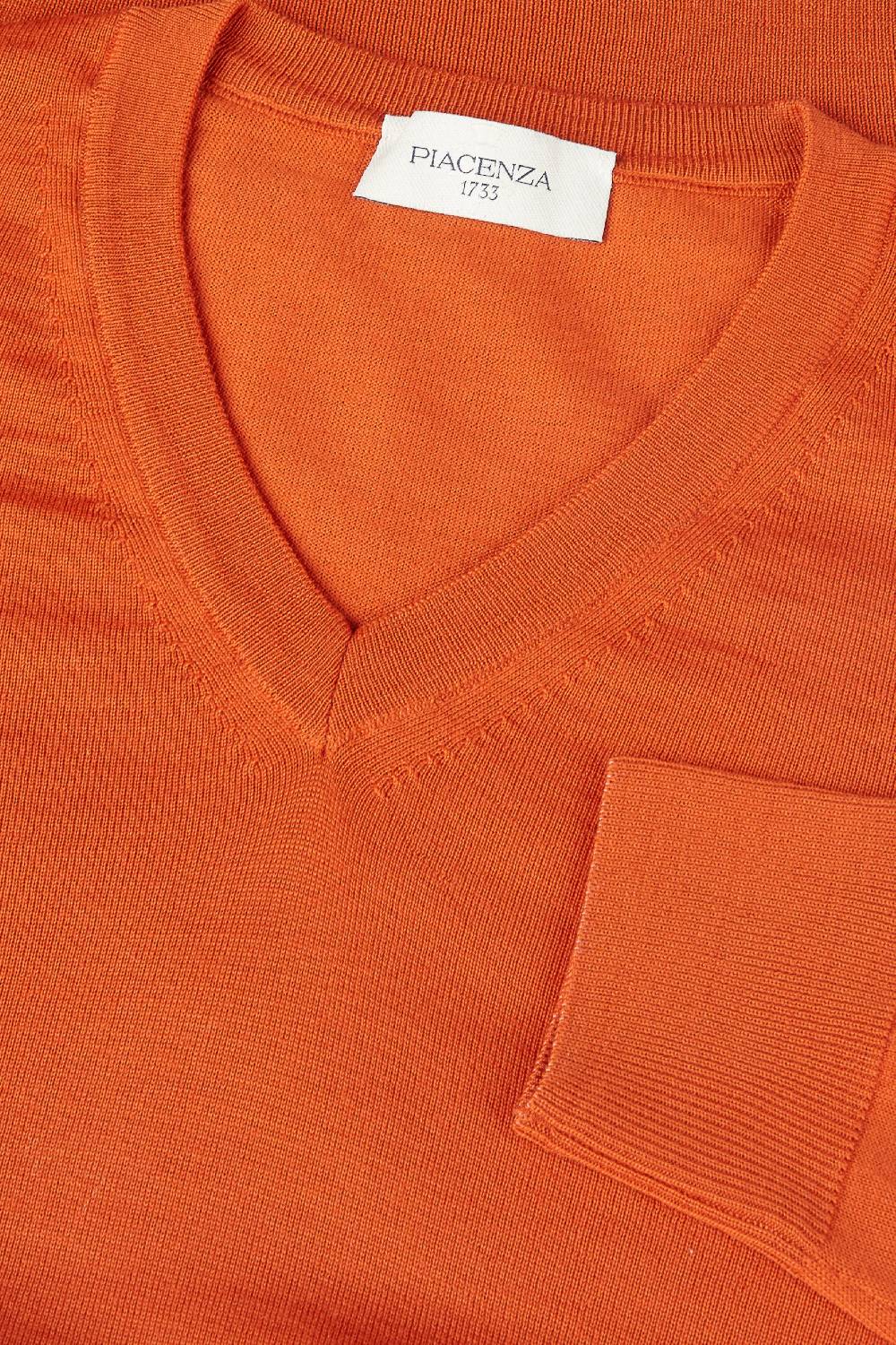Piacenza 1733 Scollo V lana merino super fine arancio Novità