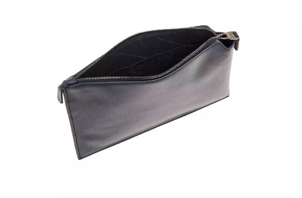 Pineider Pouch Medium in Metro Smooth Moda