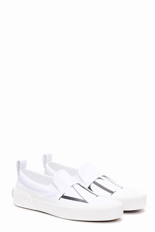 Valentino Garavani Sneakers Codice prodotto: S0G77VPZ Acquista Ora