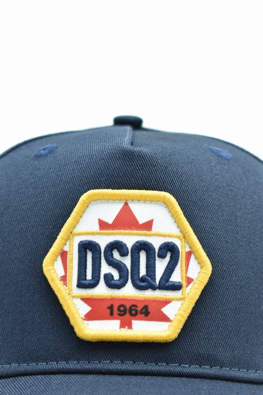 DSQUARED2 Cappelli Codice prodotto: BCM0583 05C000013073 Sconto