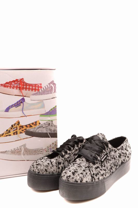 Superga Sneakers Codice prodotto: S00DFZ0 Moda