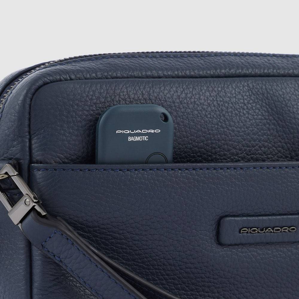 Piquadro iPad®mini clutch with removable wrist strap Moda