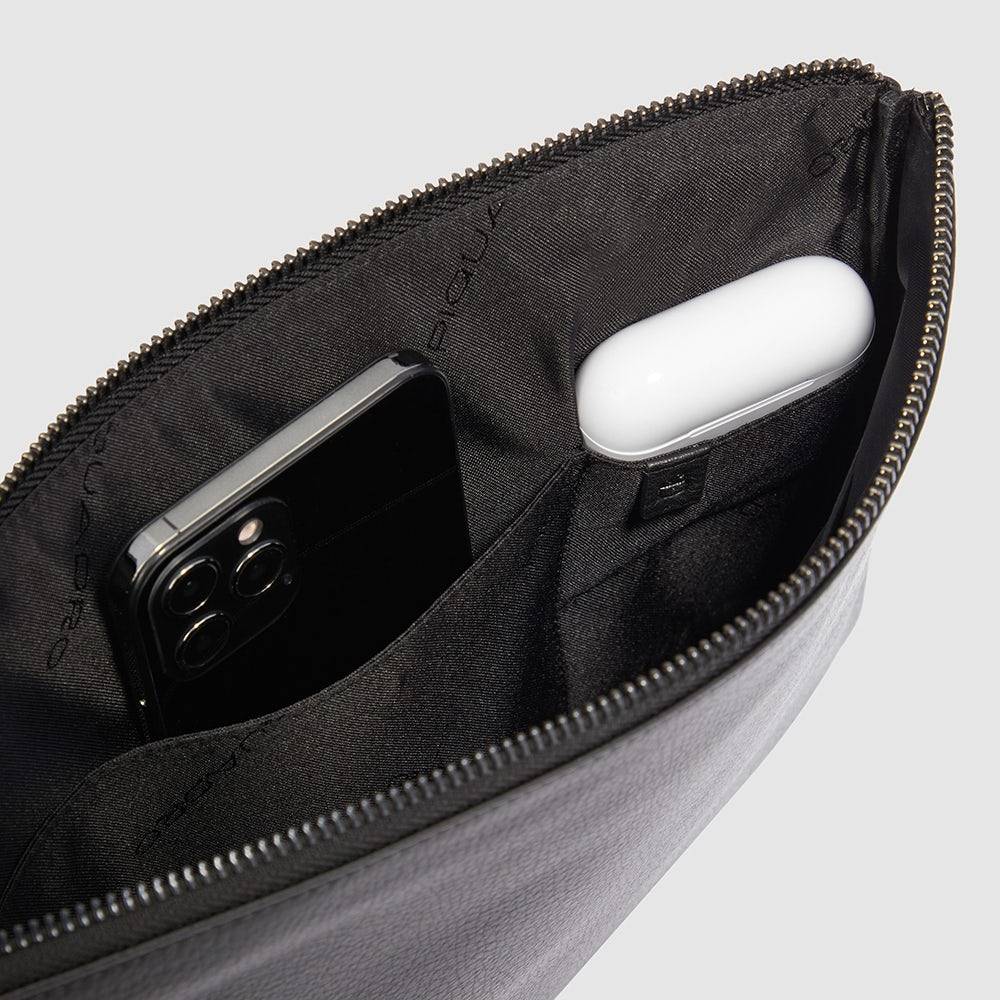Piquadro Men’s clutch with iPad® compartment Italy