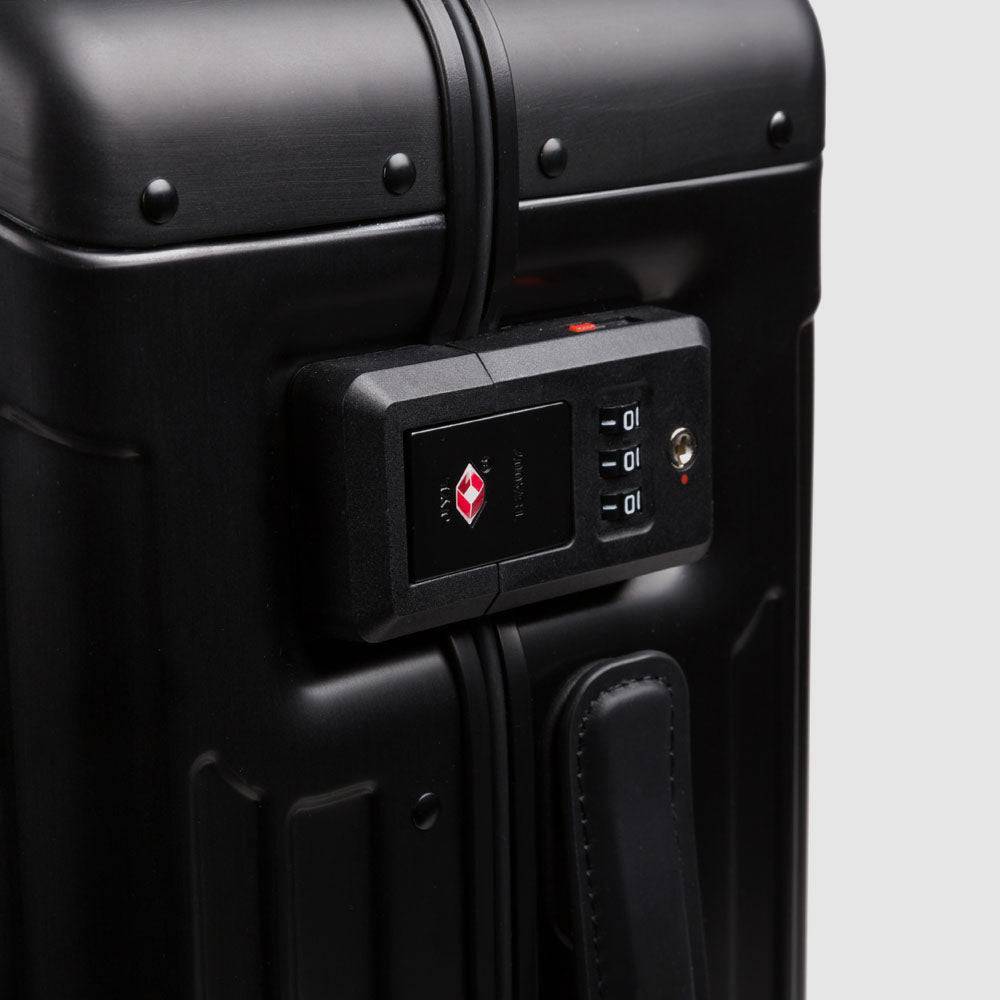 Piquadro Ultra slim, hardside spinner with shirt sleeve Nuova