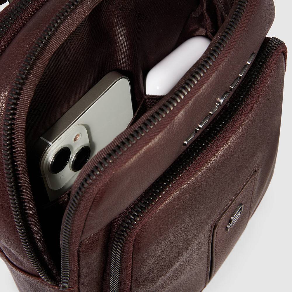 Piquadro iPad®mini pocket crossbody bag Acquista Ora