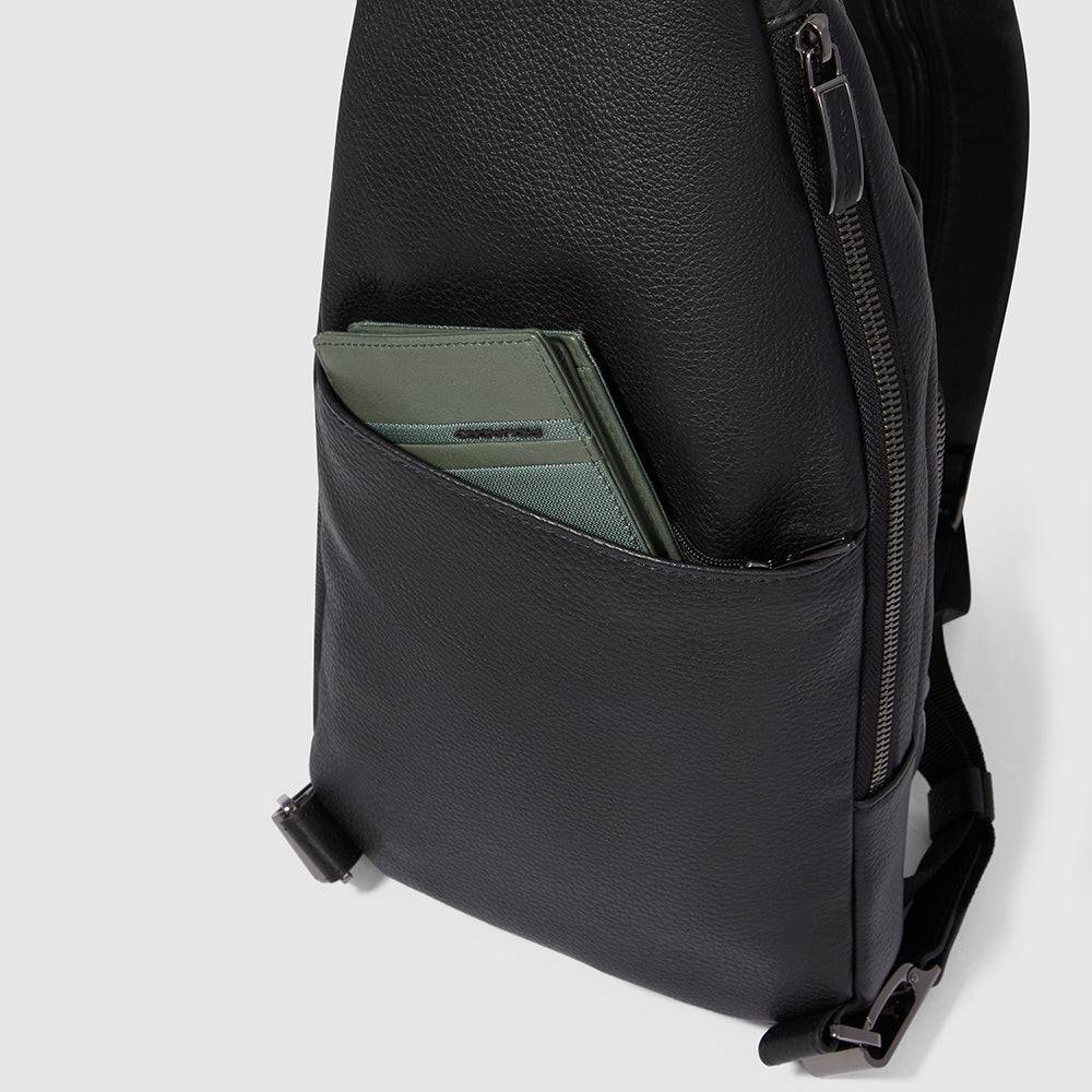 Piquadro Mono sling bag/backpack for iPad®mini Sconto