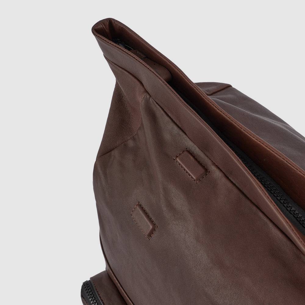 Piquadro Duffel bag with trolley strap Italy