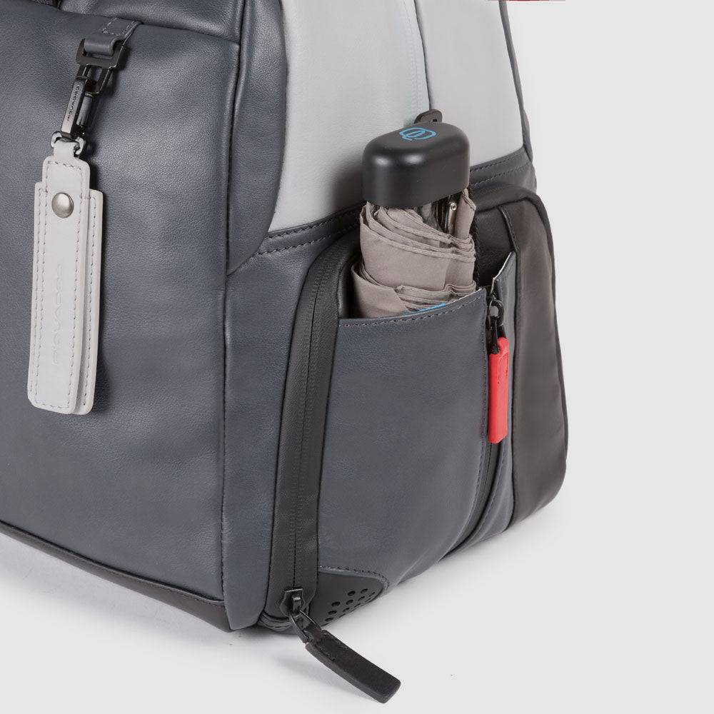 Piquadro Personalizable duffel bag with shoe compartment Italia