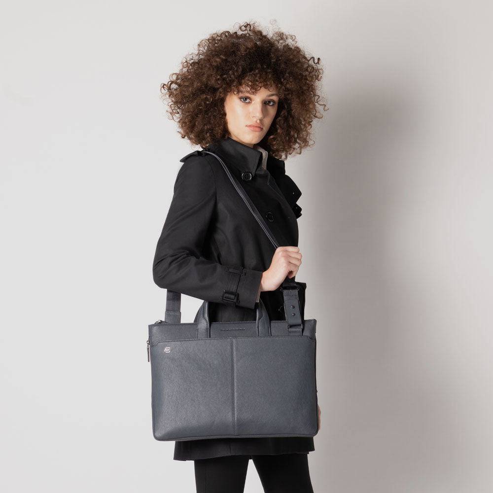 Piquadro Expandable, slim computer bag 15" Vendite Flash