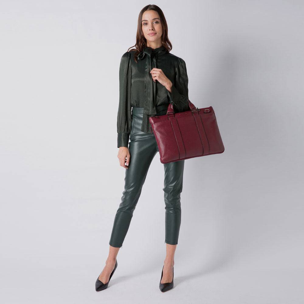 Piquadro Expandable, slim computer bag 2025