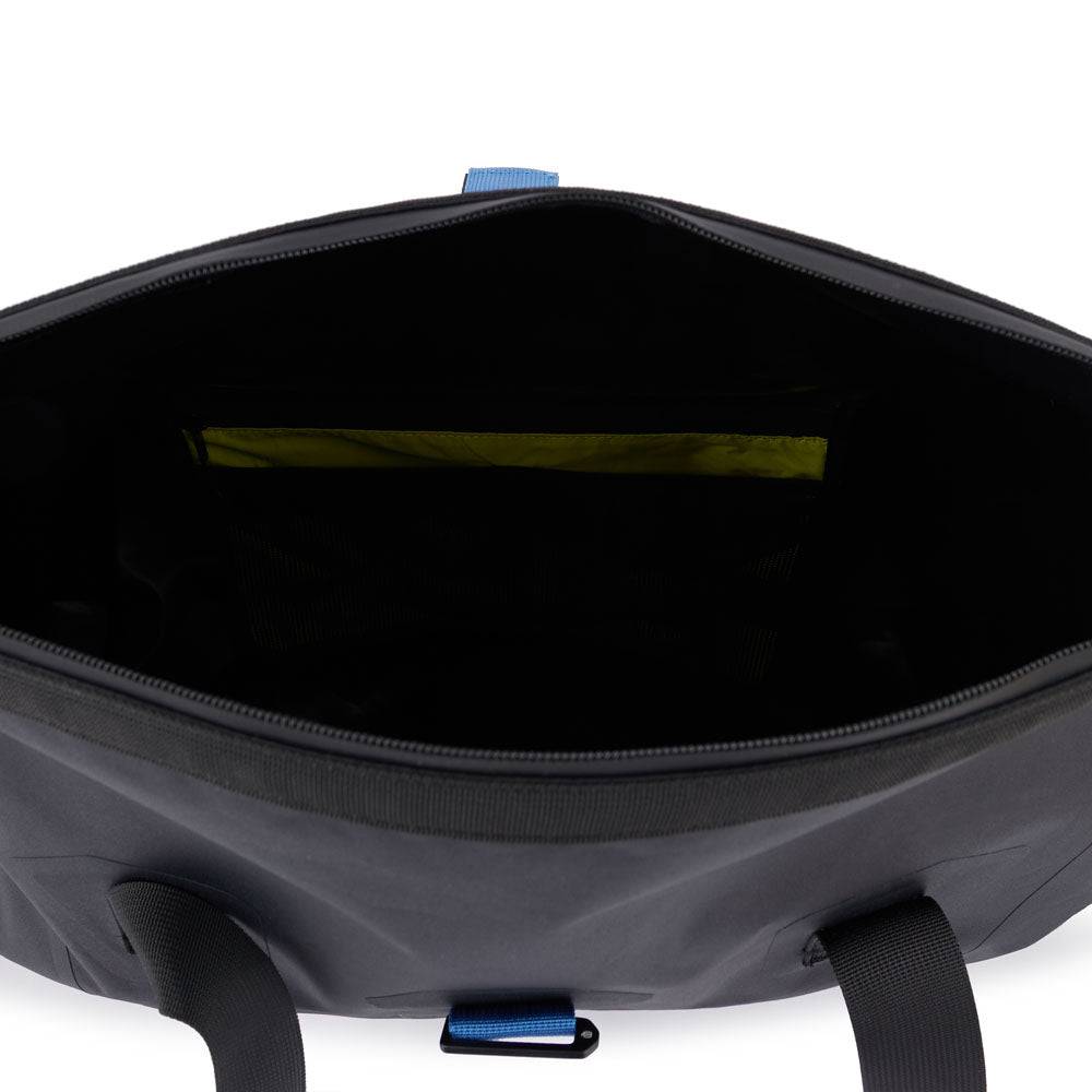 Piquadro waterproof duffel bag with latch roll top, Promozione