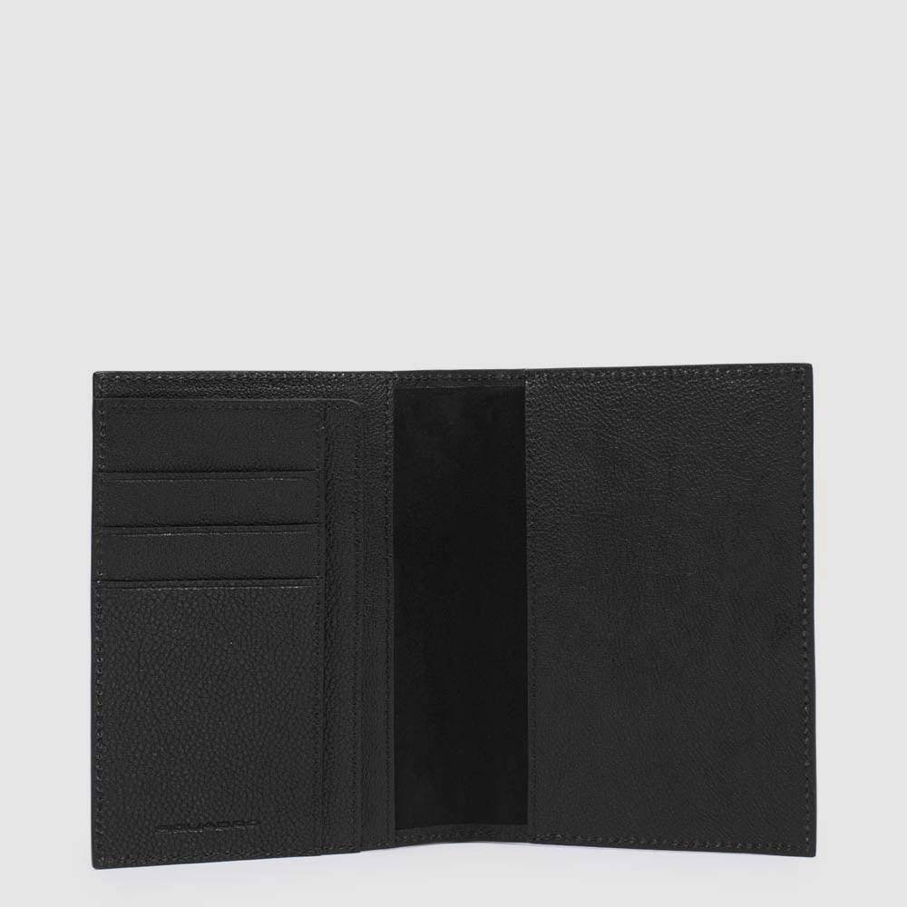 Piquadro Passport holder Offerta