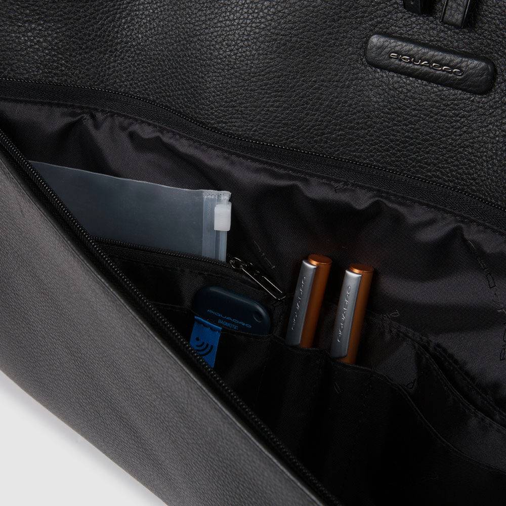 Piquadro Folding garment bag with shirt sleeve Offerte