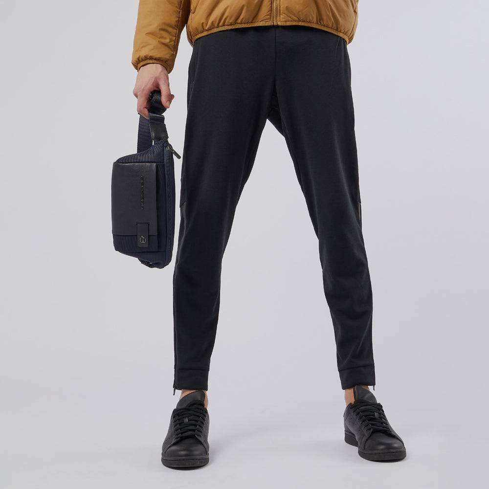 Piquadro Waist bag in recycled fabric and leather Spedizione Gratuita