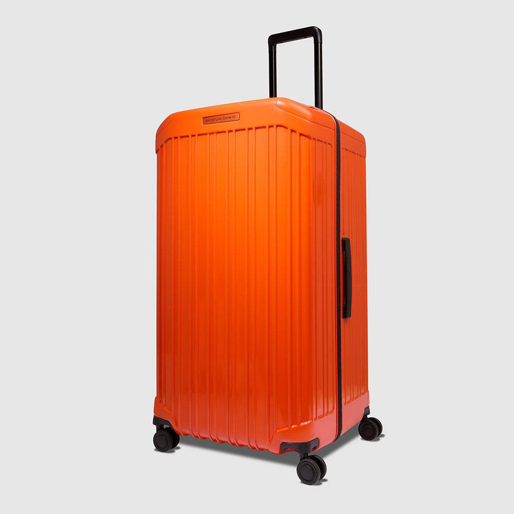 Piquadro Hardside spinner in trunk shape 2025