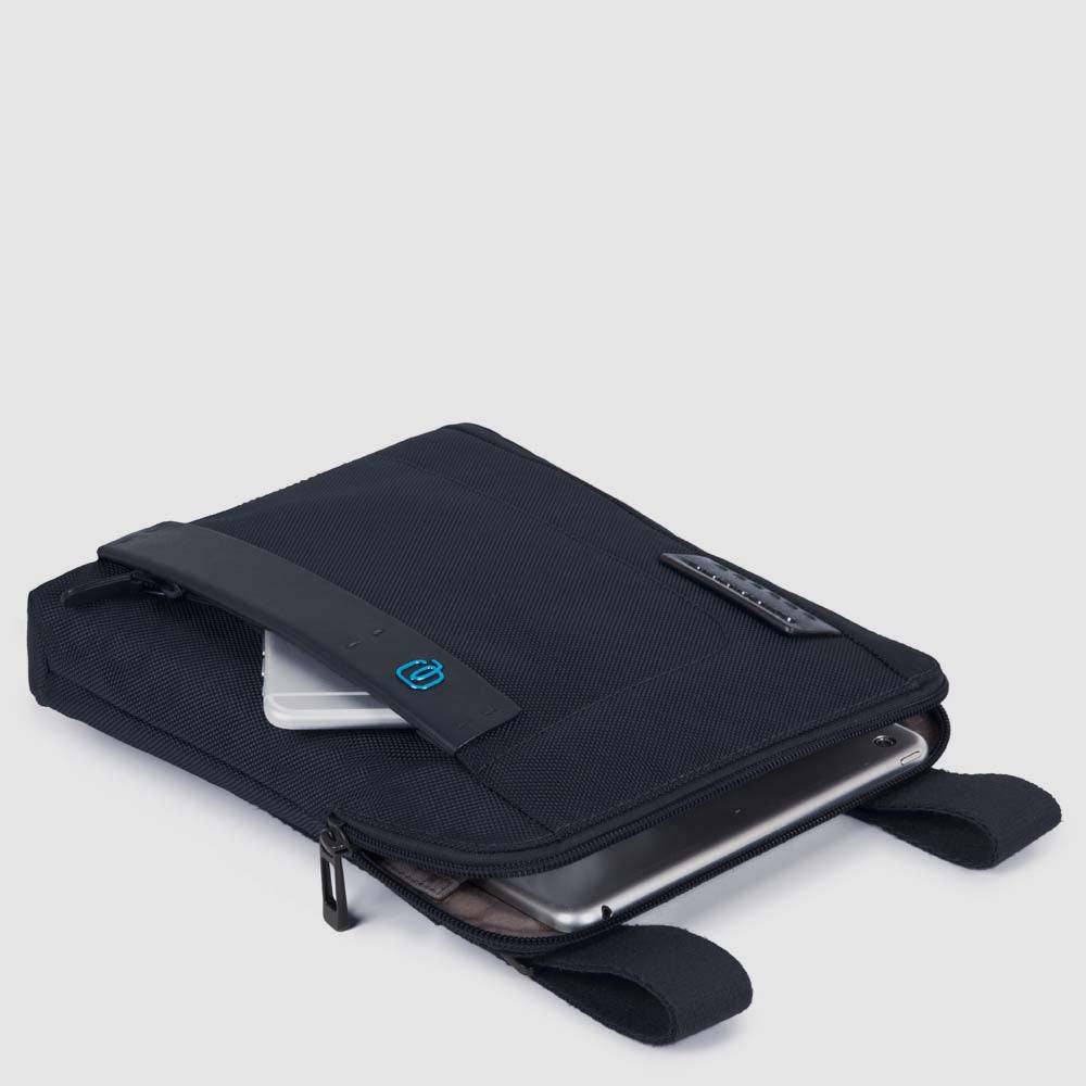 Piquadro Organised pocket cross-body bag for IPad®Air Acquista Ora