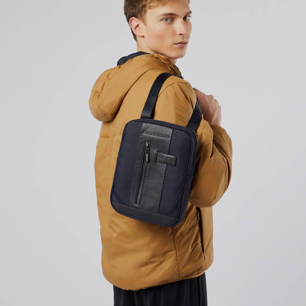 Piquadro iPad® crossbody pouch Pezzi Unici