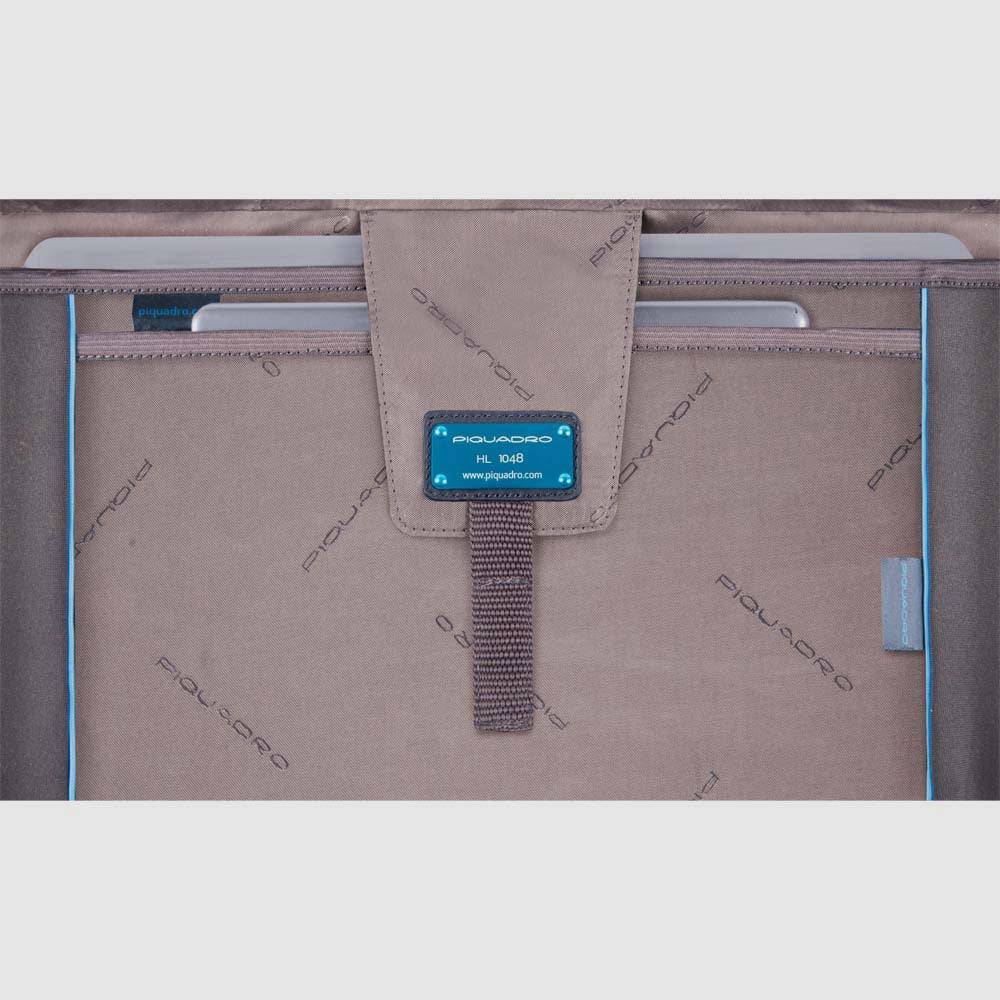 Piquadro Flap-over, expandable computer bag 15" Soddisfazione Garantita
