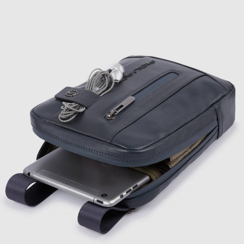 Piquadro iPad®10,5"/iPad 9,7" crossbody bag Consegna Veloce