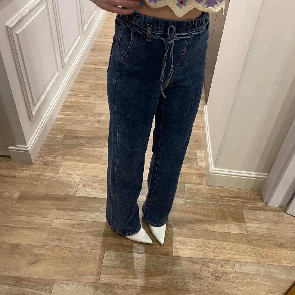 Lovely Sisters Jeans lavaggio scuro Vendita Economica