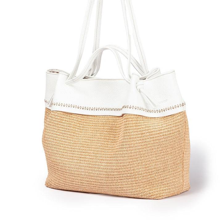 Roberta Gandolfi Ambra large borsa a mano o shopping in rafia e pelle martellata In Vendita