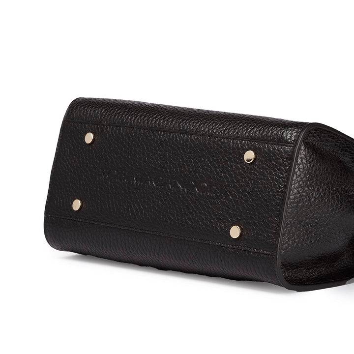 Roberta Gandolfi Frida Handbag in pelle martellata con tracolla logata in tessuto regolabile Offerta