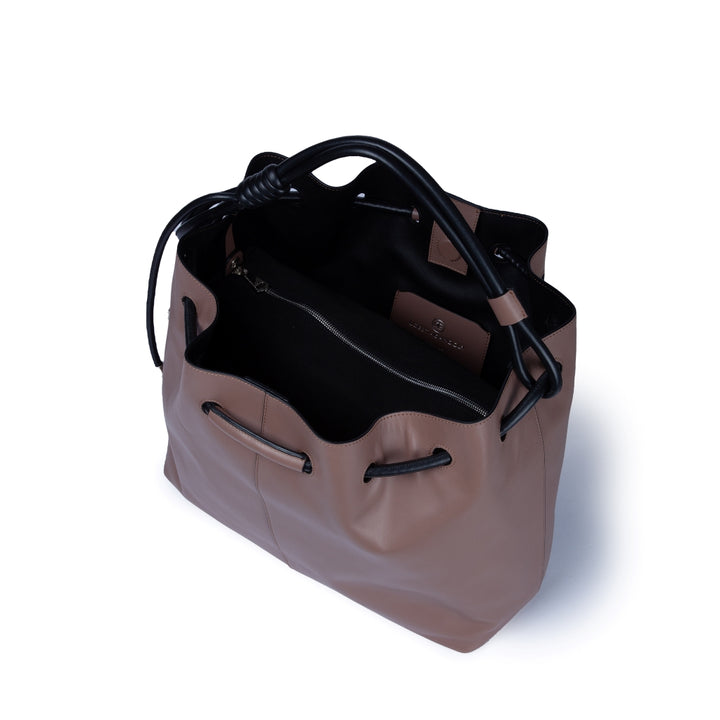 Roberta Gandolfi Gisella Large borsa con doppia portabilità mano o spalla in morbido vitello Vendita